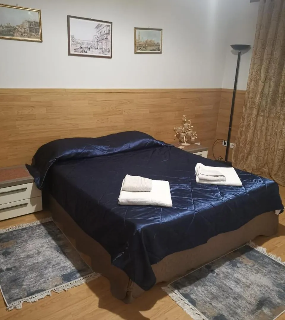 Downtown Authentic Apartment Tirana Myslym Shyri